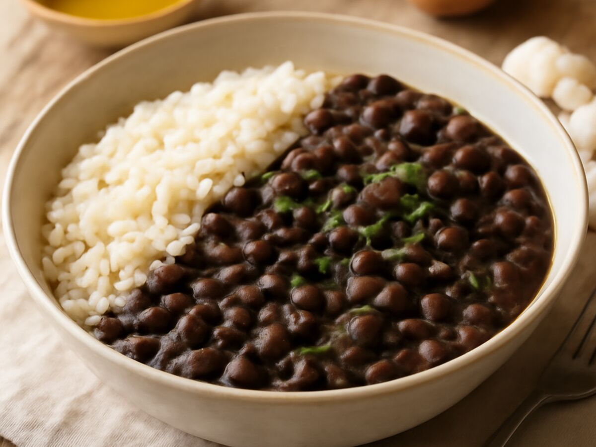 Arroz de Feijão Preto – Schwarzer Bohneneintopf mit Reis
