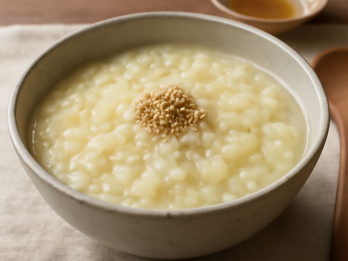 Koreanischer Kartoffelpüree-Eintopf (Gamja-juk)