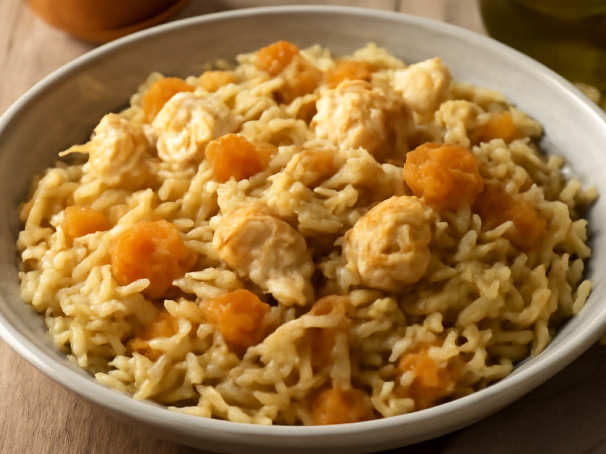 Libyscher Reis mit Hühnchen und getrockneten Aprikosen
