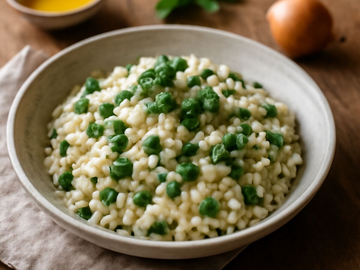 Risotto mit Erbsen und Minze